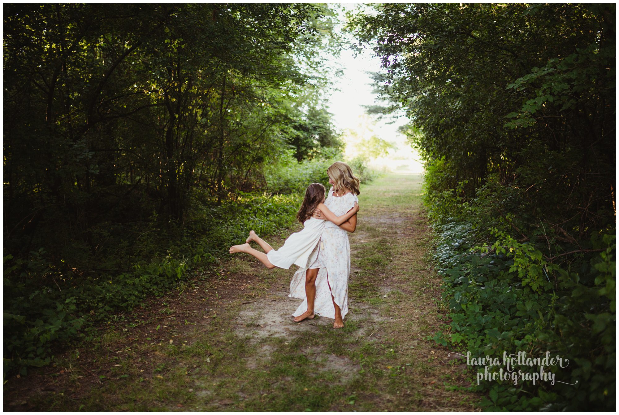 mommy and me session, Battle Creek MI, mother and daughter, Laura Hollander Photography