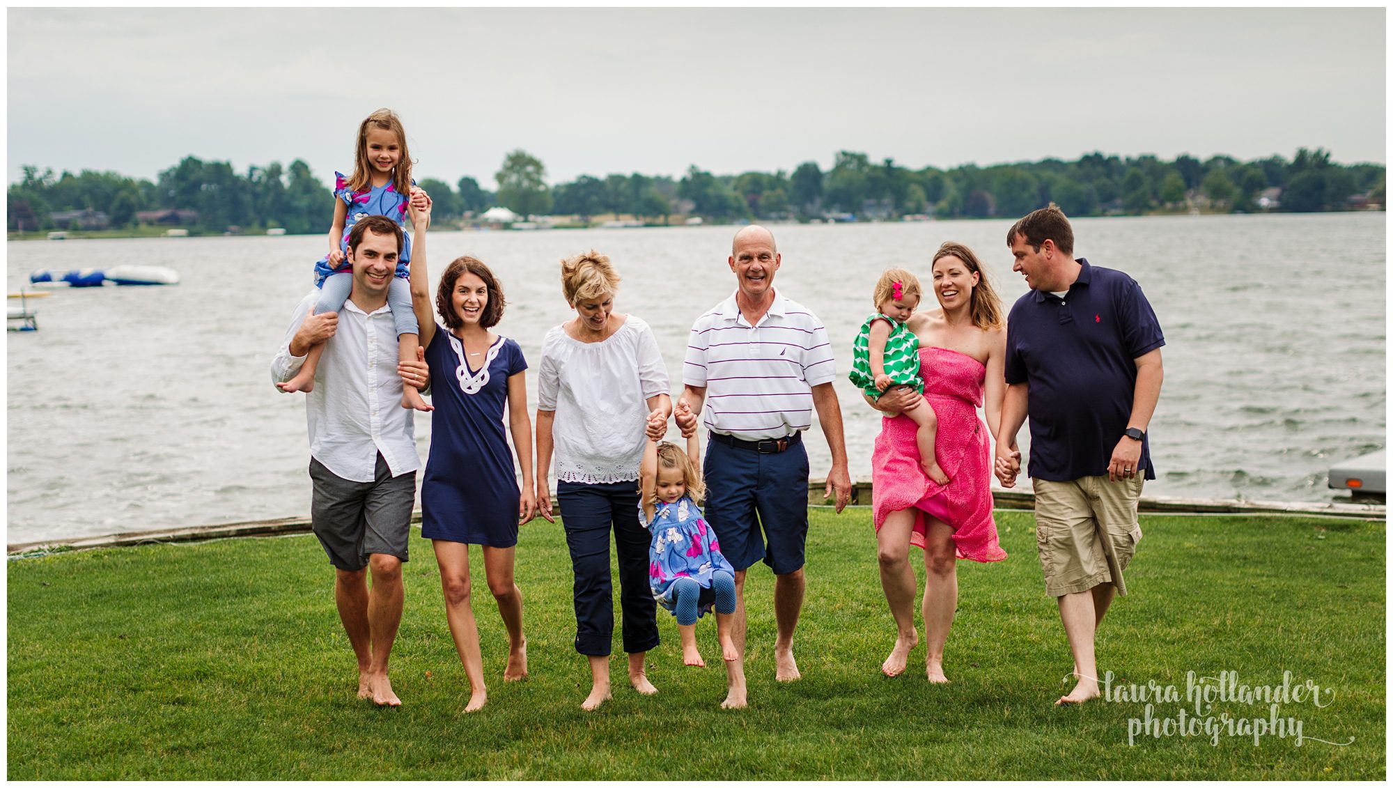 extended family portraits at the lake, backyard lake portraits, siblings and grandparents, Lifestyle family portraits, Laura Hollander Photography