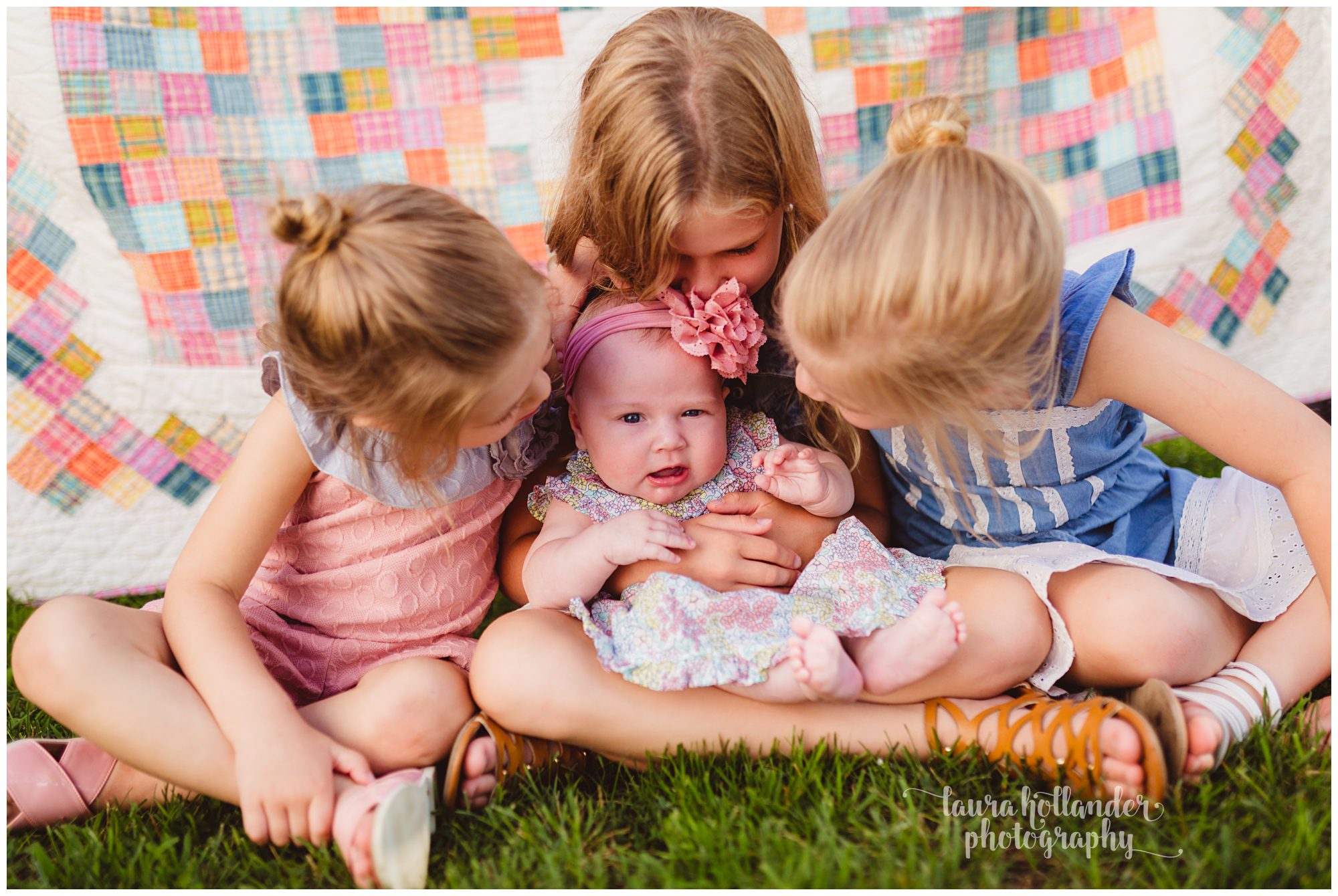 family of 6, four daughters, family portraits with quilt backdrop, Laura Hollander Photography Battle Creek MI