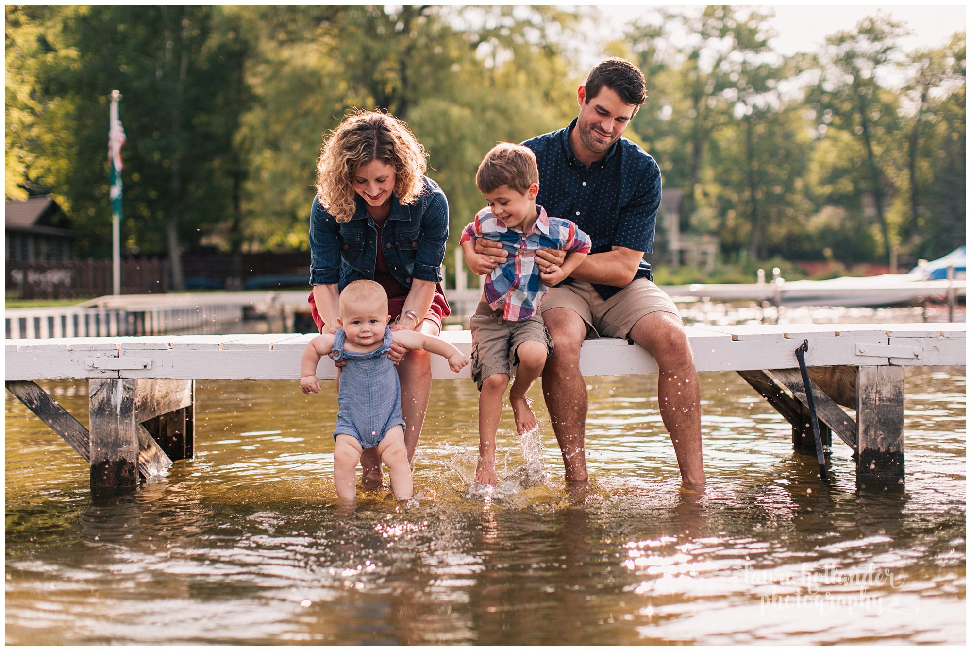 family of four, two brothers, cottage summer mini sessions, Laura Hollander Photography